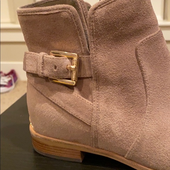 MICHAEL KORS Suede Booties - Picture 8 of 8